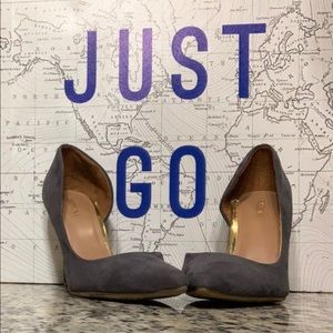 Merona Blue sued heels. Size 6